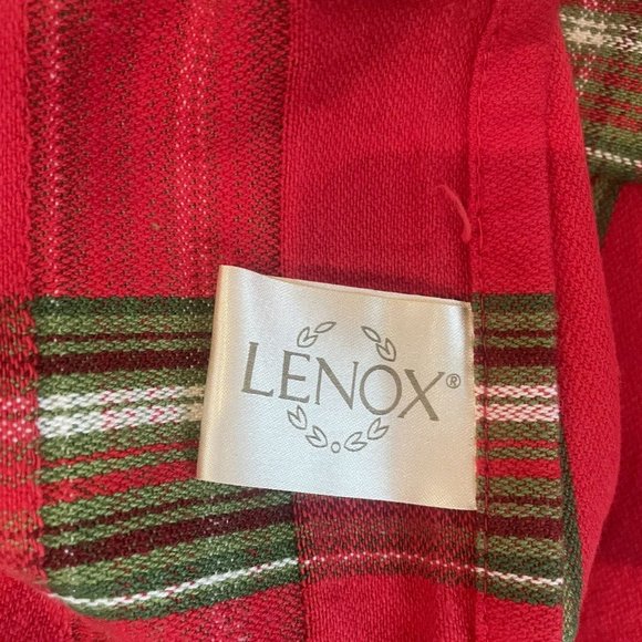 Lenox Holiday Red & Green Tartan Plaid Rectangle Tablecloth 100% Cotton 57"x78" - Picture 3 of 4